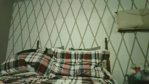 Snapshot of 2hottietottie chatting on September 2025 06:48:02 AM 2hottietottie online show from September 2025 06:48:02 AM