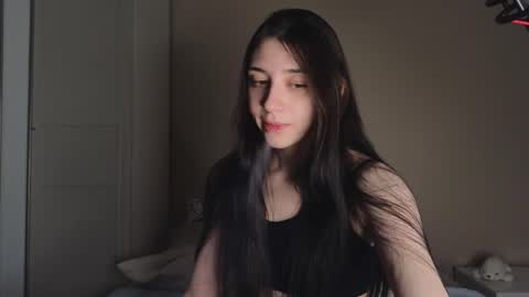 Lina       free control in pvt online show from February 2025 12:51:02 PM