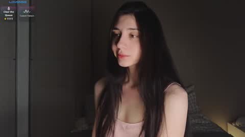 Lina       free control in pvt online show from March 2025 07:49:02 PM