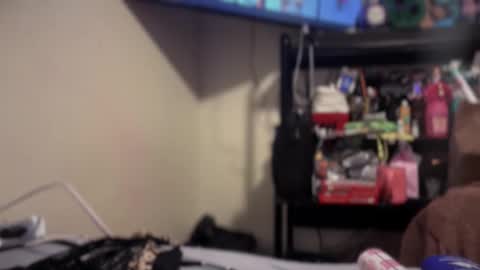 Snapshot of 304divinekarma chatting on December 2025 09:18:01 AM GamerBaddieLux online show from December 2025 09:18:01 AM