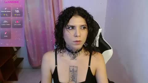 erika online show from June 2026 02:01:01 AM