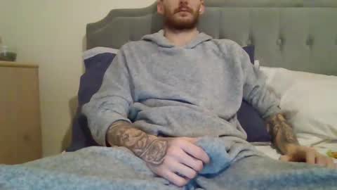 420feetloverr420 online show from February 2026 10:51:02 AM