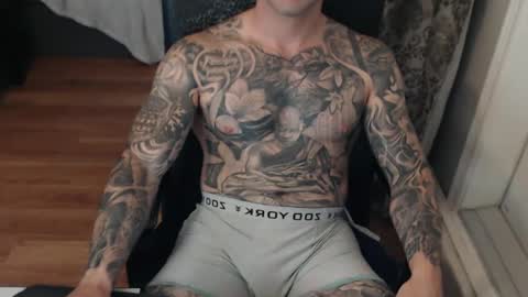 Snapshot of 420randomguy chatting on September 2025 11:50:01 PM Anomander Rake online show from September 2025 11:50:01 PM