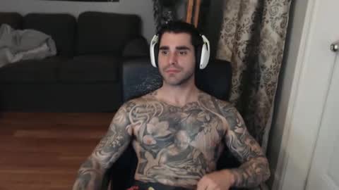 Snapshot of 420randomguy chatting on November 2025 02:23:02 AM Anomander Rake online show from November 2025 02:23:02 AM