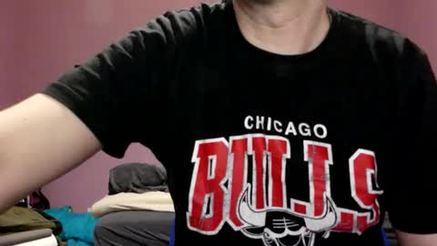 Larese Carlo online show from April 2026 03:04:01 AM