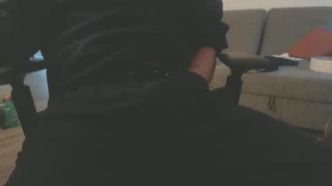 Snapshot of 64293boy chatting on February 2025 04:18:01 PM 64293boy online show from February 2025 04:18:01 PM