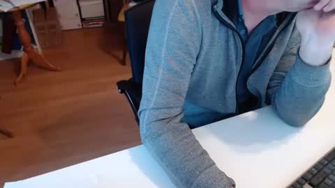 Snapshot of 69pifpaf chatting on December 2024 12:36:01 PM 69pifpaf online show from December 2024 12:36:01 PM