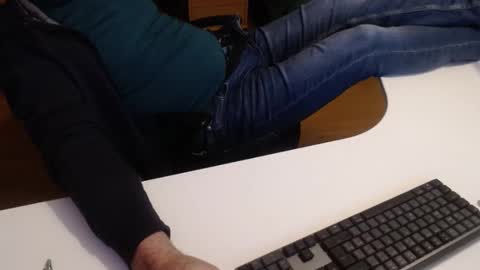 Snapshot of 69pifpaf chatting on January 2025 02:23:02 PM 69pifpaf online show from January 2025 02:23:02 PM