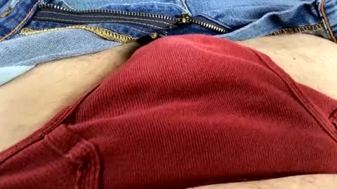 Snapshot of 6inchboytoy chatting on October 2025 02:30:01 PM 6inchboytoy online show from October 2025 02:30:01 PM