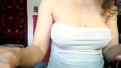 Snapshot of 77lilu chatting on March 2025 09:55:01 AM Lilu online show from March 2025 09:55:01 AM