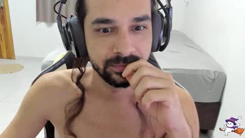 Snapshot of 7_high chatting on November 2025 01:05:01 AM high online show from November 2025 01:05:01 AM