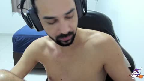 high online show from November 2025 01:09:02 PM