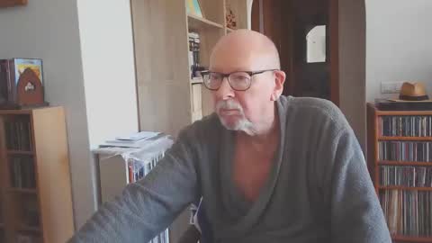  Papi  online show from October 2025 09:44:01 AM