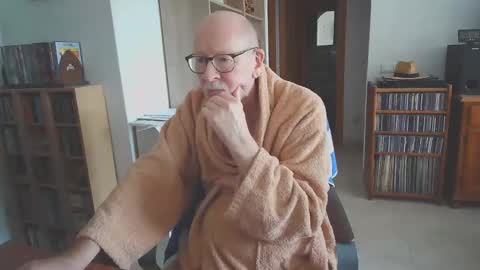  Papi  online show from November 2025 09:08:02 AM