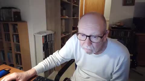  Papi  online show from February 2026 06:59:01 PM