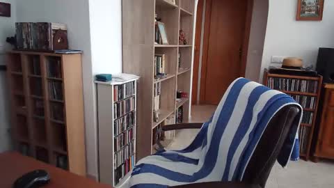  Papi  online show from April 2026 08:31:01 AM