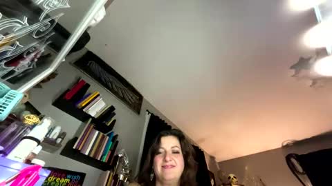 That girl online show from November 2025 08:47:01 AM