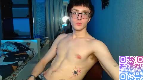 Snapshot of 8_goat chatting on November 2025 12:14:02 AM Phillip online show from November 2025 12:14:02 AM