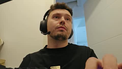 Snapshot of 8inchdude93 chatting on September 2025 10:15:02 AM 8inchdude93 online show from September 2025 10:15:02 AM