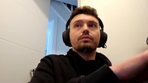 Snapshot of 8inchdude93 chatting on October 2025 11:41:02 AM 8inchdude93 online show from October 2025 11:41:02 AM