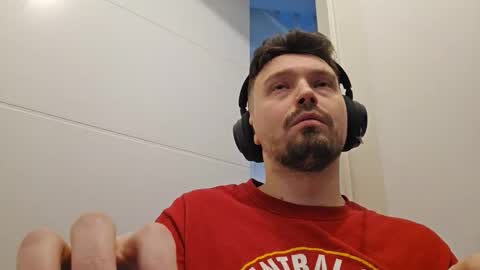 8inchdude93 online show from April 2026 08:06:01 AM