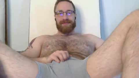 8InchesAndSomeHoles online show from February 2026 04:30:01 PM
