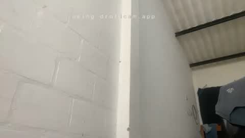 8inchesedge online show from November 2025 06:33:02 PM