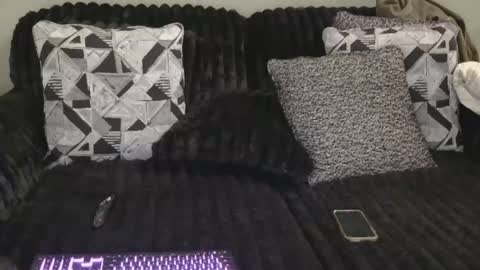 90sNaughtyCouple online show from April 2026 10:05:01 PM