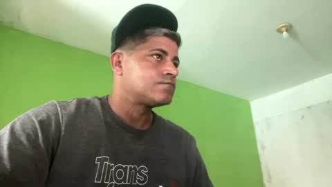 9vinhocamshow online show from July 2026 11:52:01 AM