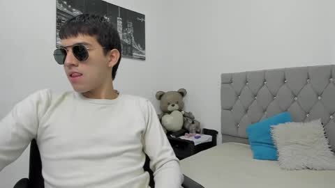 DERECK online show from February 2026 12:47:02 PM