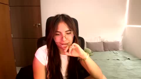 abby 3 online show from June 2026 04:18:01 PM
