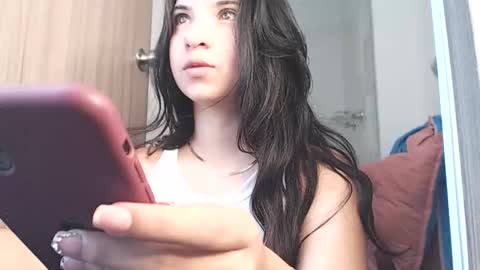 _abrill_20 online show from February 2026 08:51:01 PM