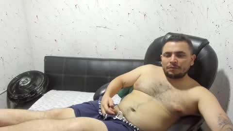     ----       online show from October 2025 04:31:01 AM