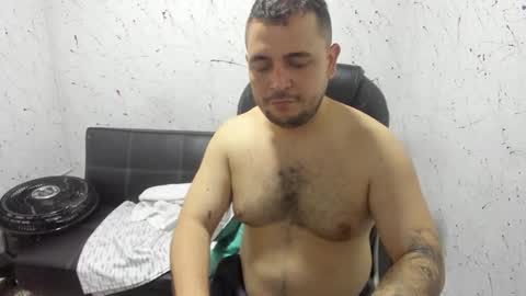     ----       online show from November 2025 04:28:01 PM