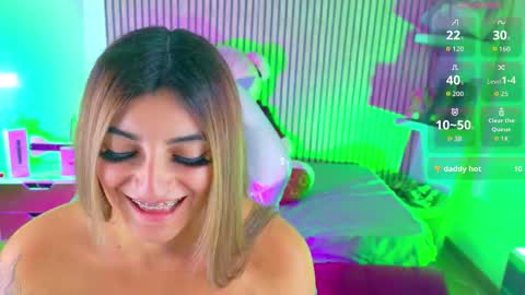 aitana online show from January 2026 09:27:01 PM