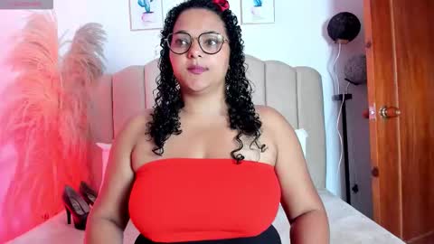 _aithanaa_ online show from November 2025 07:03:01 PM