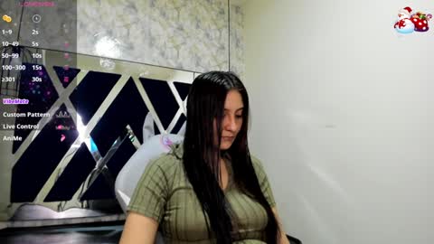  Alaia online show from December 2024 11:34:02 AM