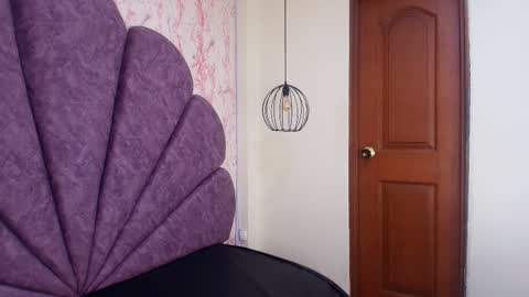  Alaia online show from October 2025 12:17:01 PM