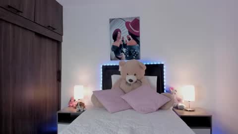Snapshot of _alana_grey_ chatting on May 2026 12:24:02 PM _alana_grey_ online show from May 2026 12:24:02 PM