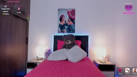 Snapshot of _alana_grey_ chatting on July 2026 02:41:02 PM _alana_grey_ online show from July 2026 02:41:02 PM