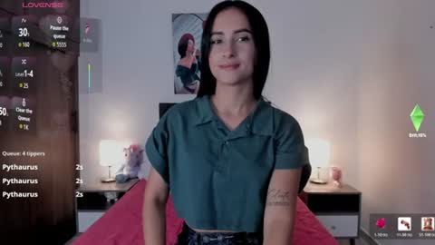 Snapshot of _alana_grey_ chatting on July 2026 07:39:01 PM _alana_grey_ online show from July 2026 07:39:01 PM