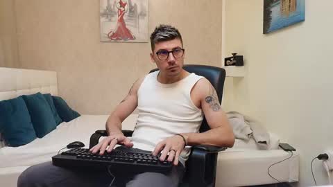 Snapshot of _alex_star chatting on October 2025 03:31:01 AM Alex online show from October 2025 03:31:01 AM