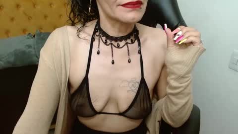 Alexandra online show from March 2025 09:29:01 AM