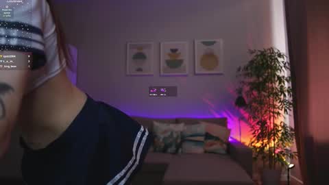 _alice_meyss_ online show from March 2026 09:45:01 AM