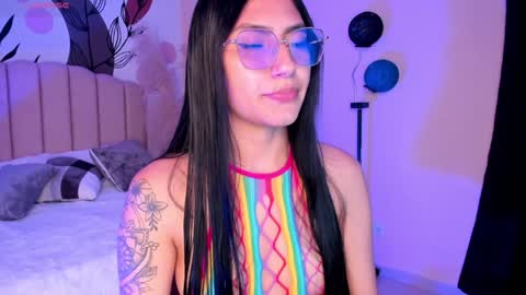 Snapshot of _allondra_ chatting on January 2025 01:11:02 AM Allondra online show from January 2025 01:11:02 AM