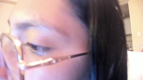 Snapshot of _allondra_ chatting on November 2025 12:55:02 AM Allondra online show from November 2025 12:55:02 AM