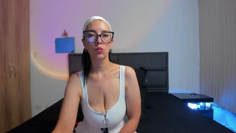 Snapshot of _amanda_seyfried19 chatting on May 2026 06:50:01 PM AMANDA online show from May 2026 06:50:01 PM