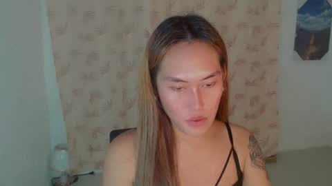 Pearl  online show from December 2024 10:44:02 AM