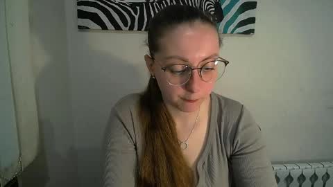 Snapshot of _annabelle_lee chatting on May 2026 07:17:01 AM Anna online show from May 2026 07:17:01 AM