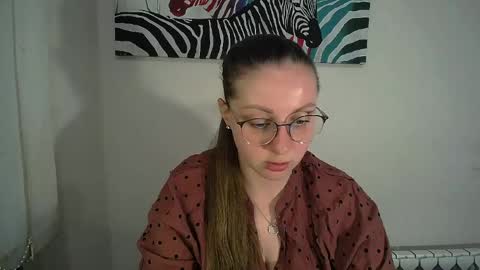 Snapshot of _annabelle_lee chatting on May 2026 07:37:01 AM Anna online show from May 2026 07:37:01 AM